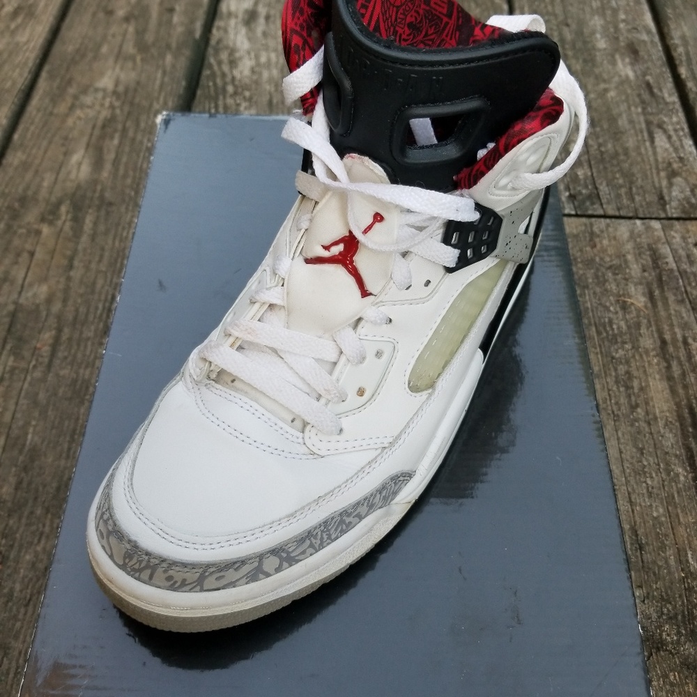 Air Jordan Spiz'ike